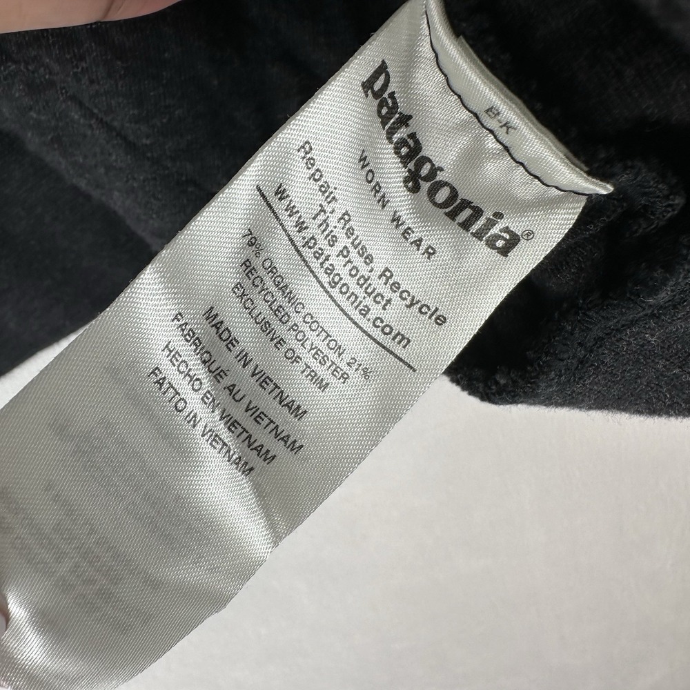 Patagonia Organic Cotton Quilt Snap-T Pullover Men's Size Small Deep Gray Black - Picture 6 of 8